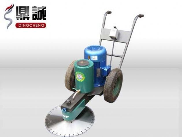 點(diǎn)擊查看詳細(xì)信息<br>標(biāo)題：手推式切樁機(jī) 閱讀次數(shù)：13247