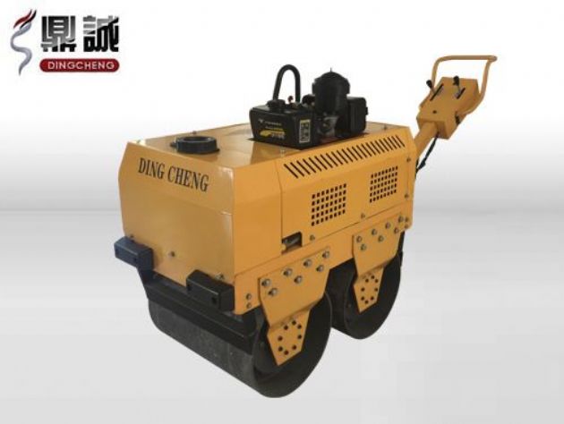點(diǎn)擊查看詳細(xì)信息<br>標(biāo)題：DC-30C高配手扶式壓路機(jī) 閱讀次數(shù)：12521