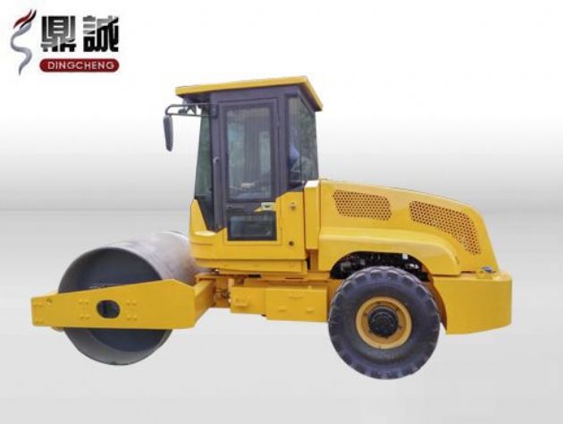 點(diǎn)擊查看詳細(xì)信息<br>標(biāo)題：6噸單鋼輪振動(dòng)壓路機(jī) 閱讀次數(shù)：13212