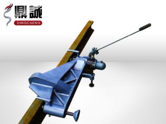 點擊查看詳細信息<br>標題：水平液壓彎軌機 閱讀次數：4776
